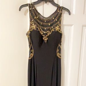 Black dress sizes 6 Regular